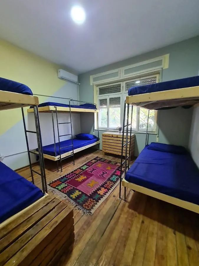 Milingona City Center Hostel Tirana 0*,